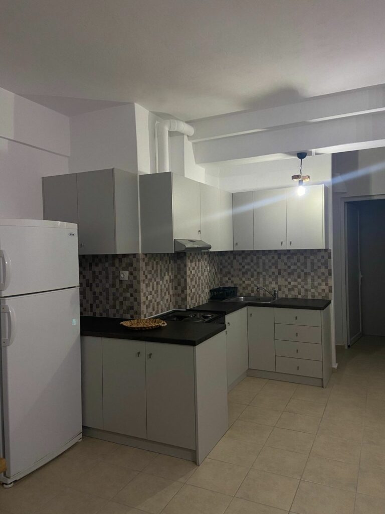 IMG-02e93f4f511a3df0a06992223178769a-V