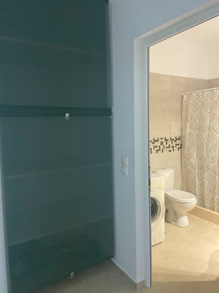 IMG-6c026d08f34f2289715fc1bd3de56252-V