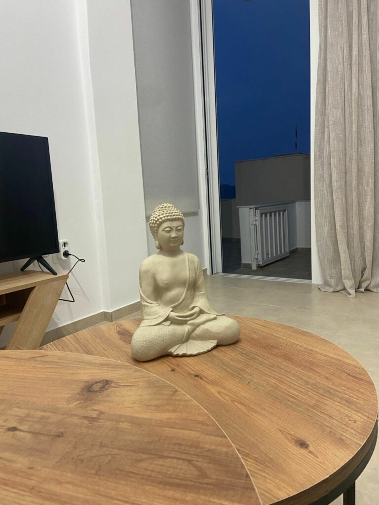 IMG-b190e6f8897075601eabcf71149861e8-V